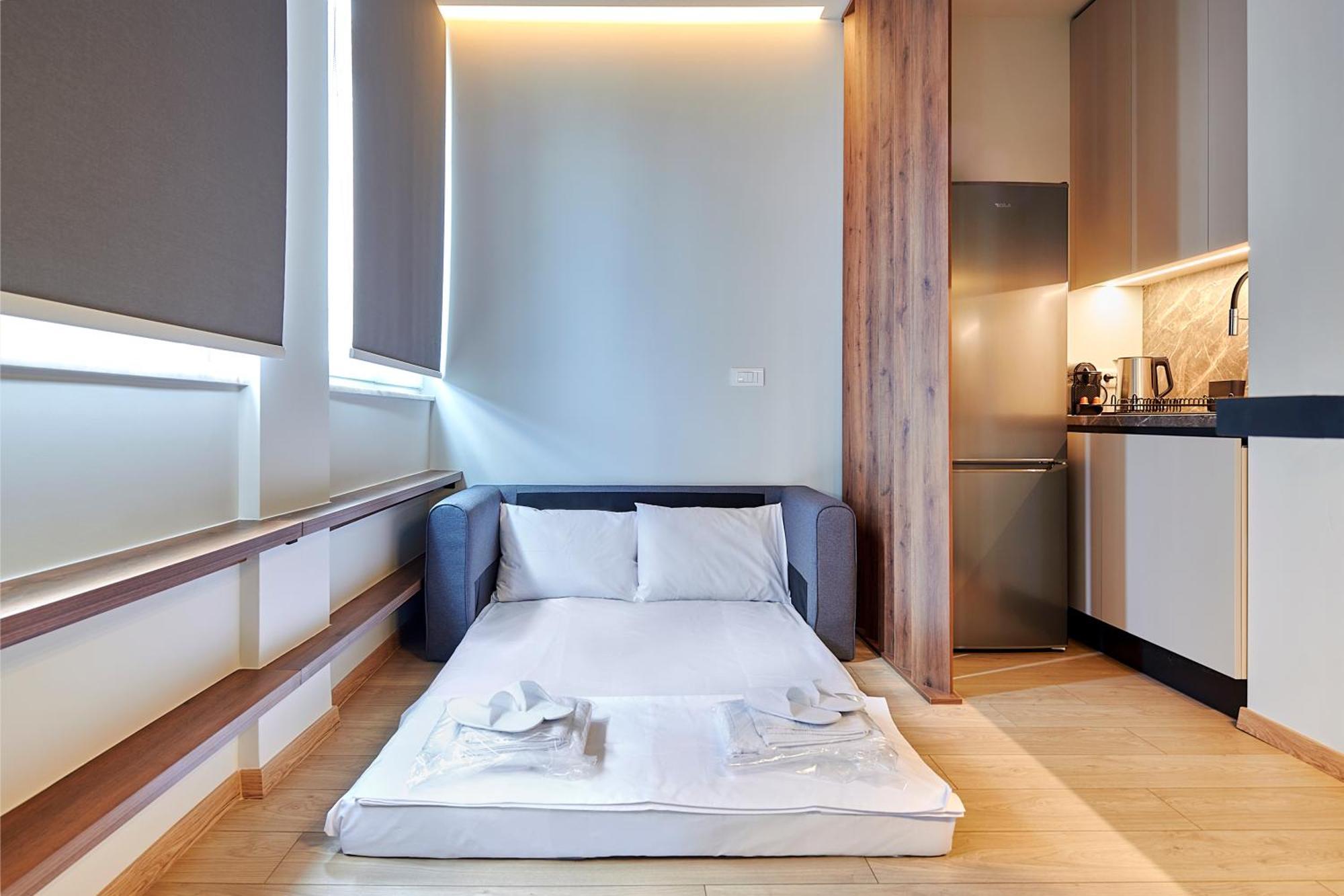 City-Center Apartment In Vibrant Monastiraki, Афины Экстерьер фото