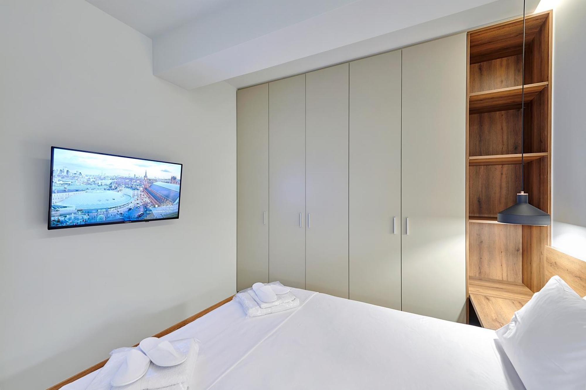 City-Center Apartment In Vibrant Monastiraki, Афины Экстерьер фото