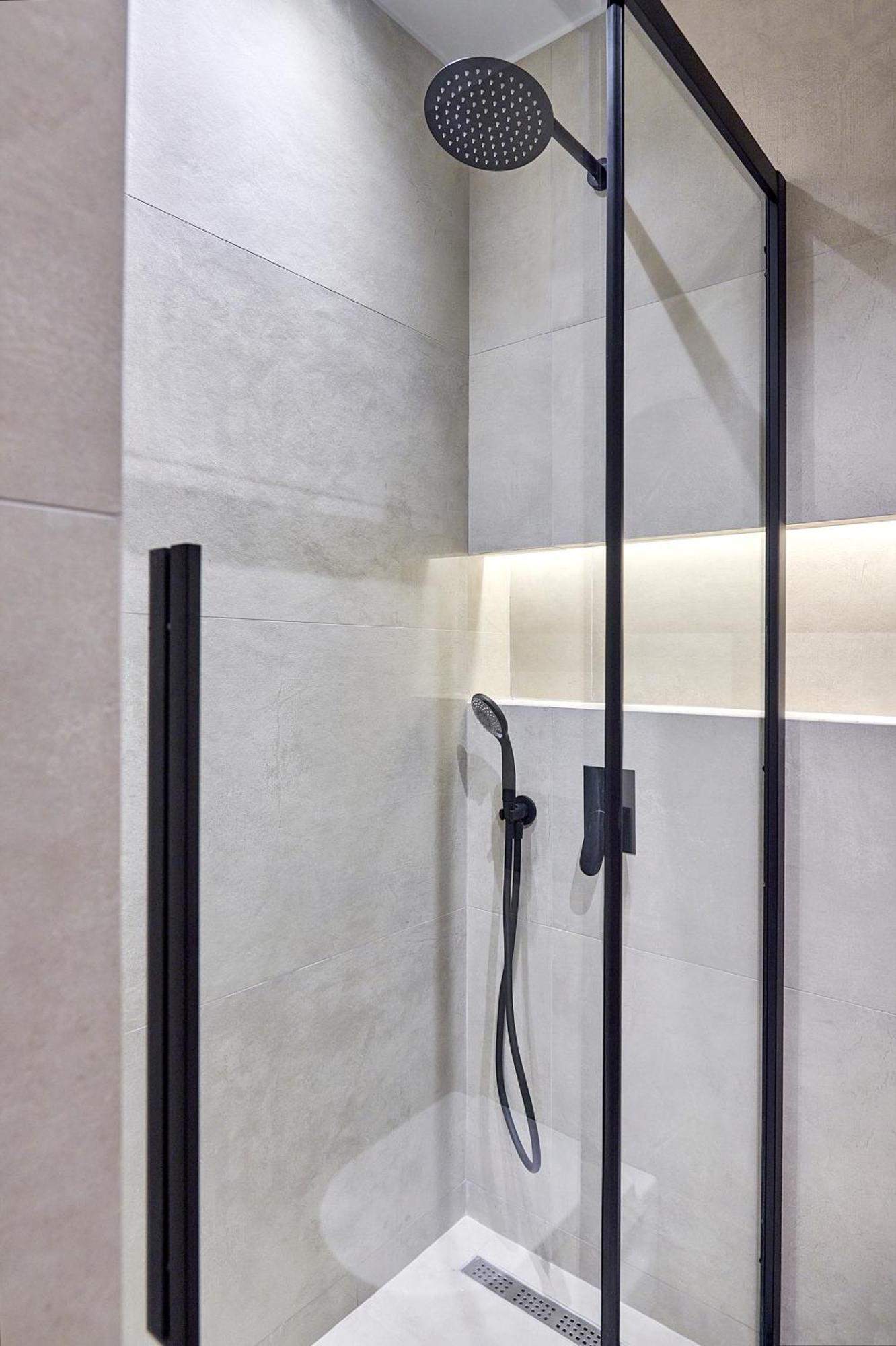 City-Center Apartment In Vibrant Monastiraki, Афины Экстерьер фото